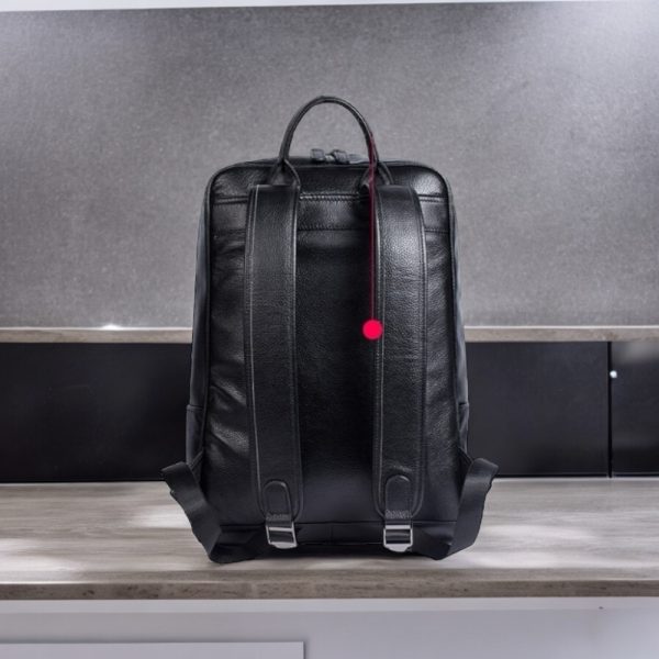 Δερμάτινο σακίδιο πλάτης Cardinal 20 L 8110 black - Image 4