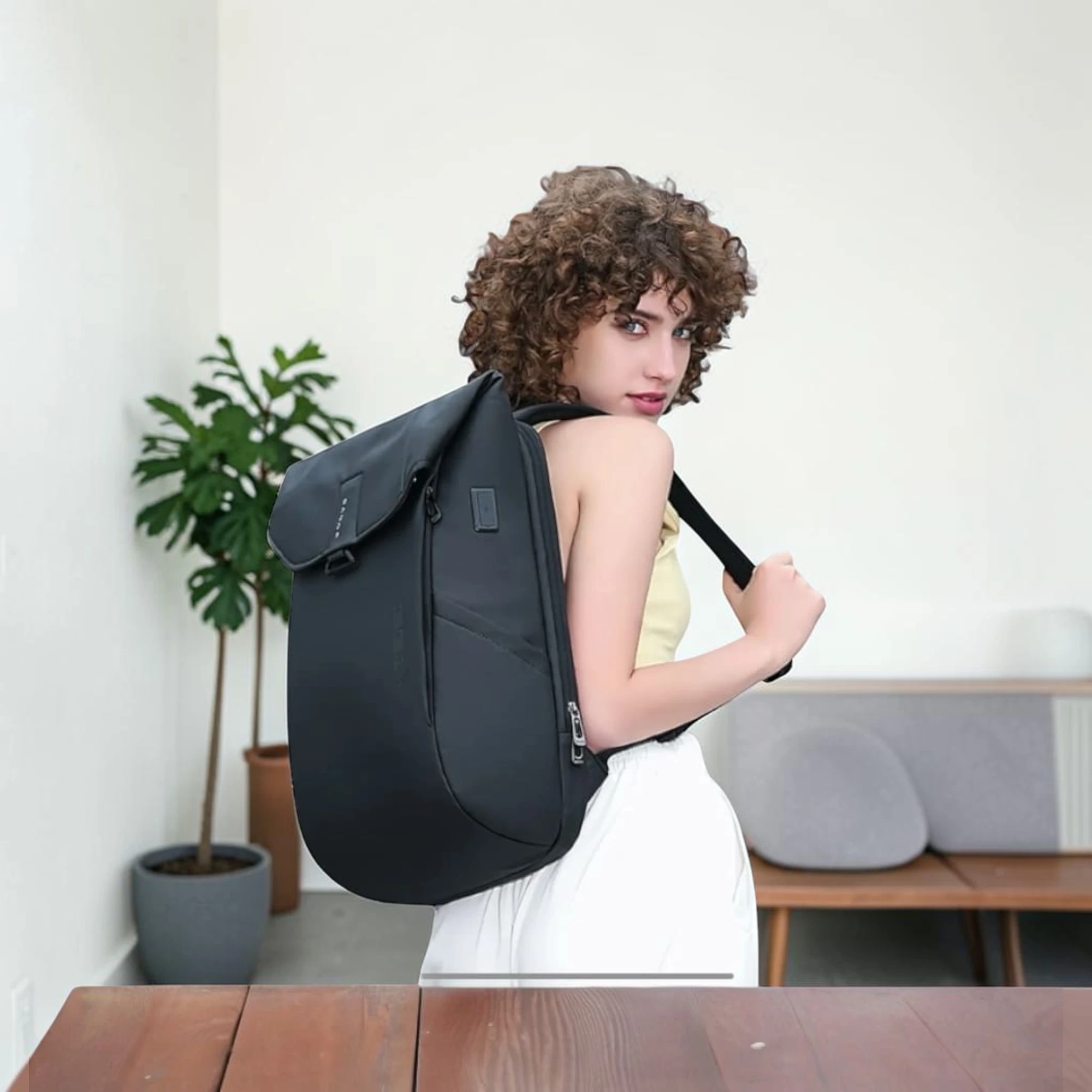 Bange 2575 Σακίδιο Laptop 15,6” 26L Μαύρο
