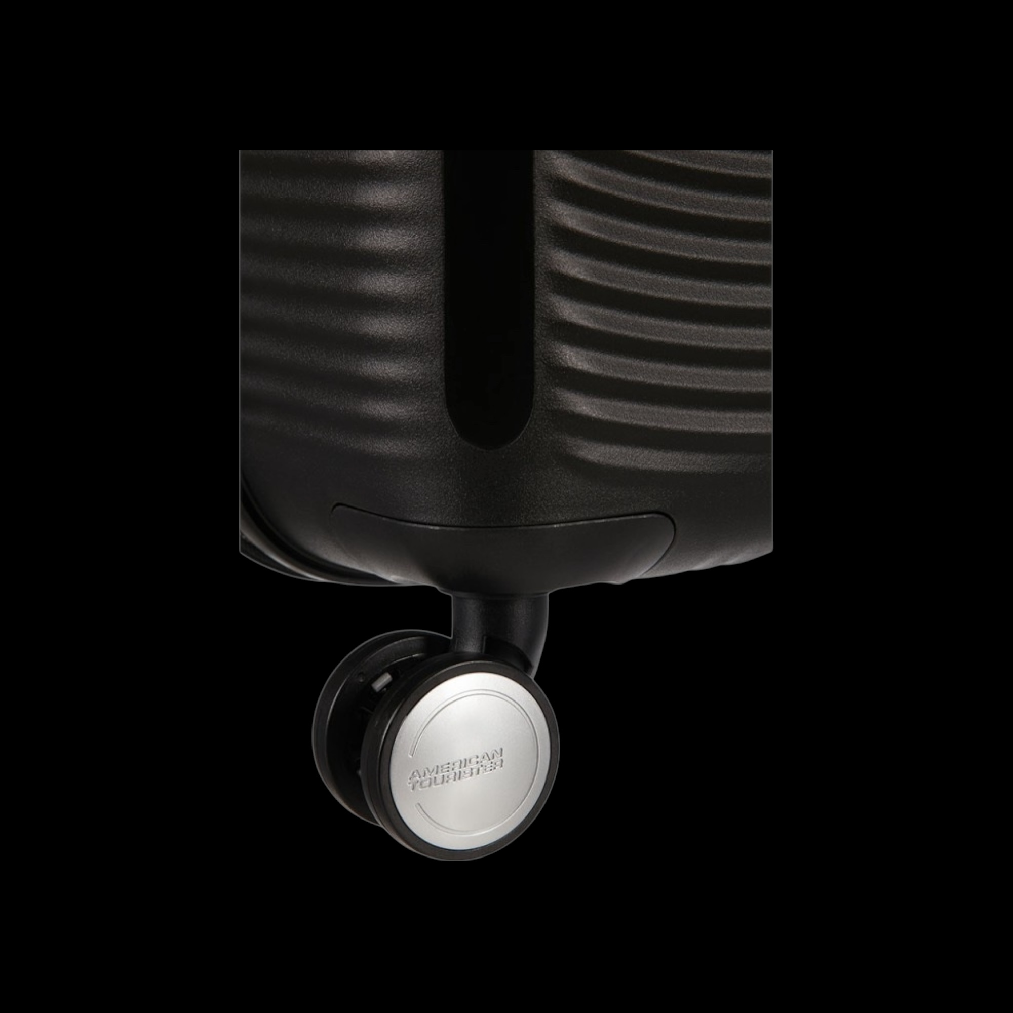 American Tourister Soundbox Bass Σετ Βαλίτσες σε Μαύρο - Image 11