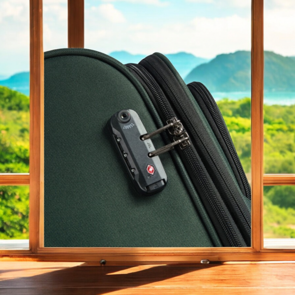 Securitech by Delsey Βαλίτσα expandable 55cm Vanguard green - Image 7