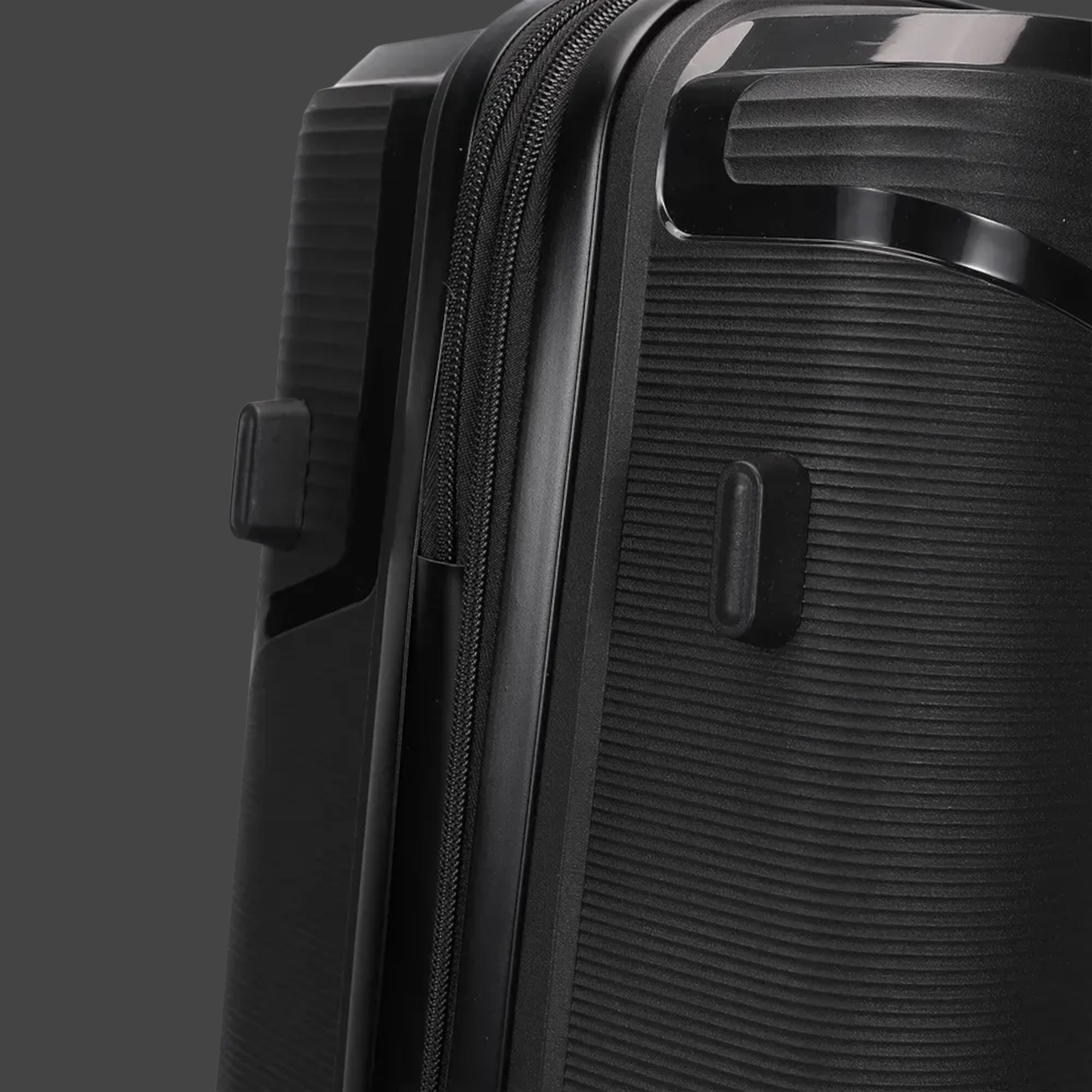 AMBER AM1018 Μαύρο Μεσαία Βαλίτσα με Προέκταση 65cm