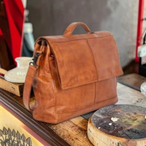 Spikes & Sparrow Benzo Δερμάτινος Χαρτοφύλακας Laptop 15,6'' Κονιάκ