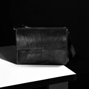 Spikes & Sparrow Ronn Δερμάτινος Χαρτοφύλακας Laptop 15,6'' Μαύρος