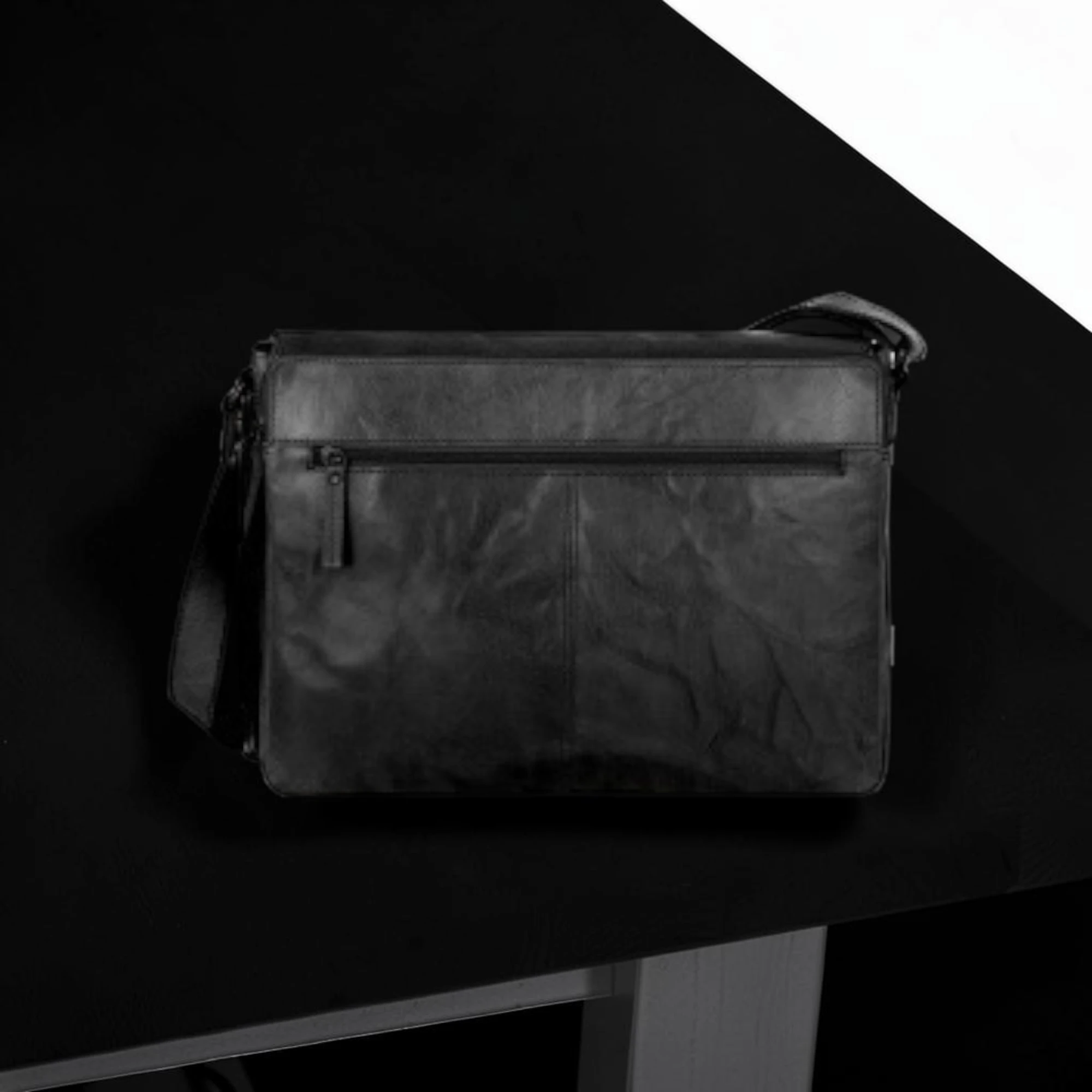 Spikes & Sparrow Ronn Δερμάτινος Χαρτοφύλακας Laptop 15,6'' Μαύρος
