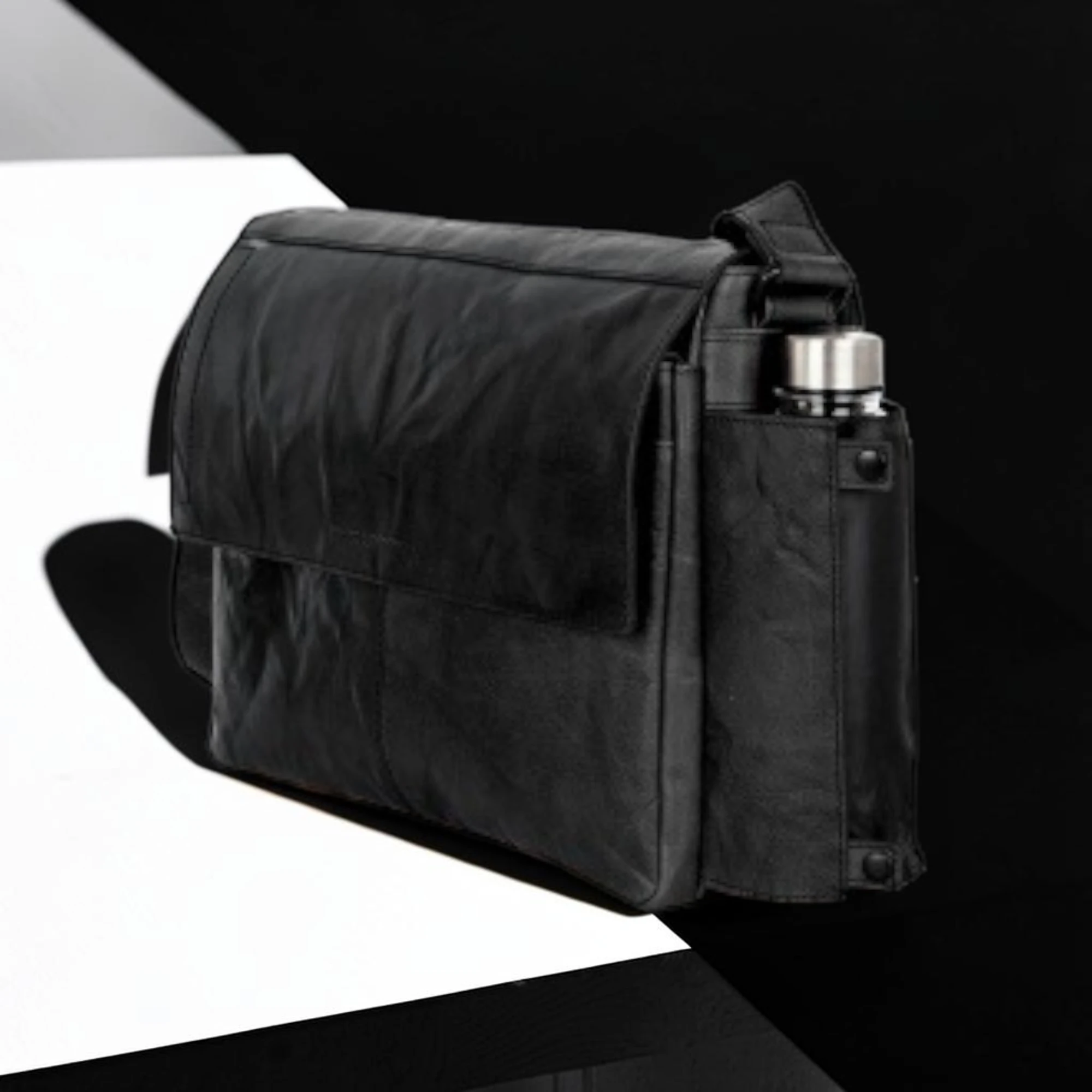 Spikes & Sparrow Ronn Δερμάτινος Χαρτοφύλακας Laptop 15,6'' Μαύρος