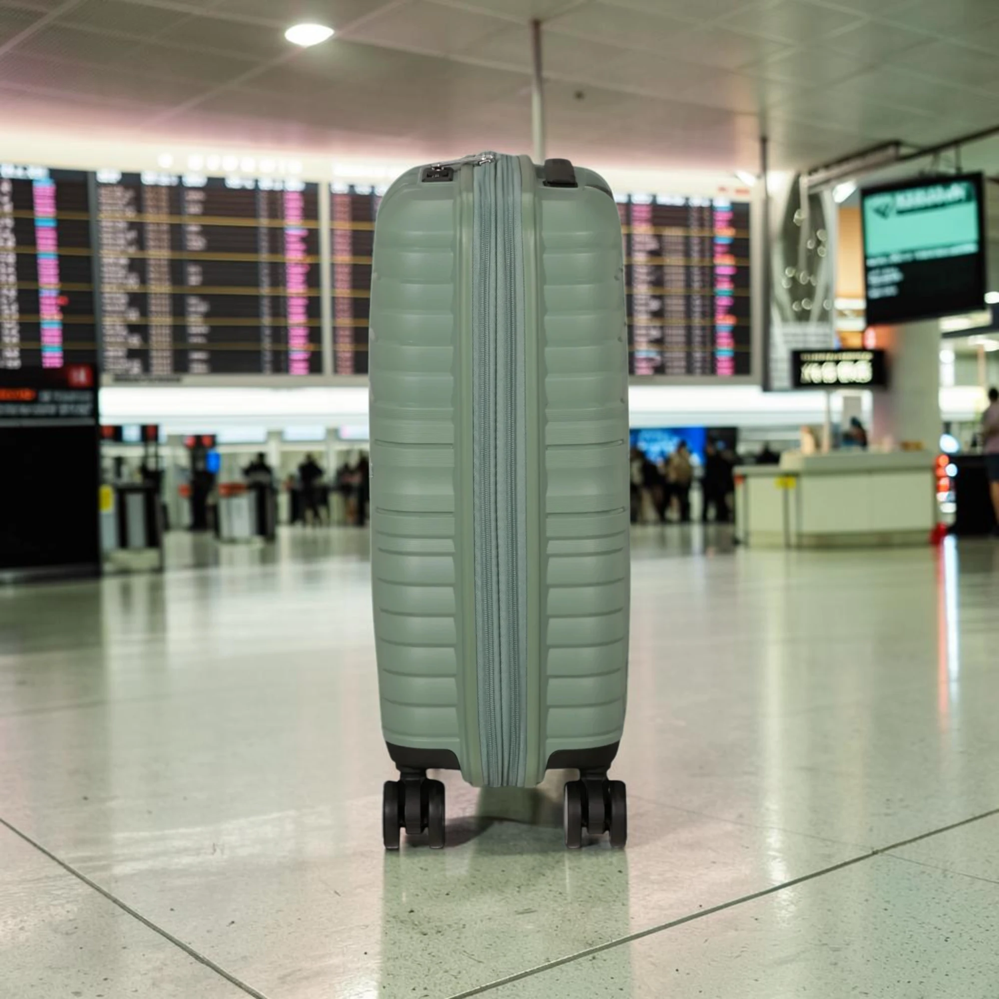 American Tourister Flytwist Βαλίτσα Καμπίνας Expandable 55cm Πράσινη