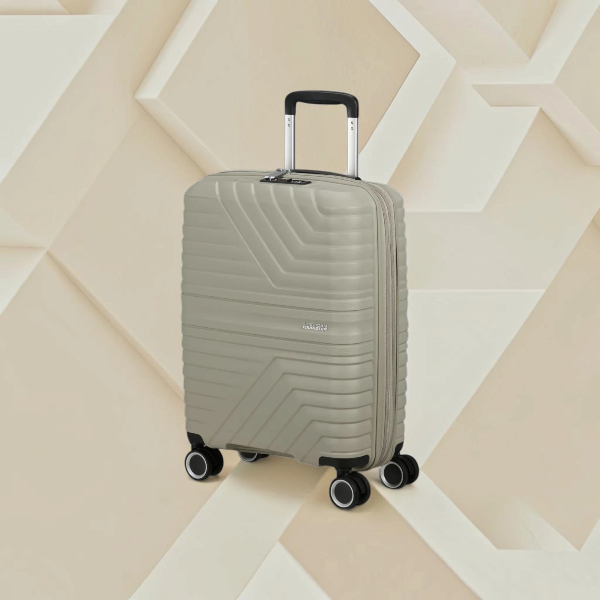 American Tourister Flytwist Επεκτεινόμενη Βαλίτσα Καμπίνας 55 cm Μπεζ